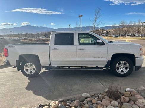 Used 2016 Chevrolet Silverado 1500 LT w/ All Star Edition image 10