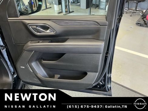 Used 2021 GMC Yukon SLT w/ SLT Premium Package AWD/4WD image 30