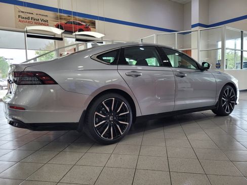 New 2025 Honda Accord Touring image 4