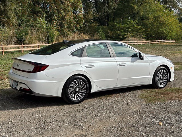 Used 2022 Hyundai Sonata Limited FWD image 9
