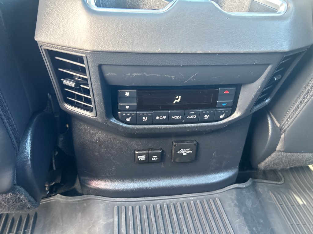 Certified 2023 Toyota Sequoia Platinum AWD/4WD image 33
