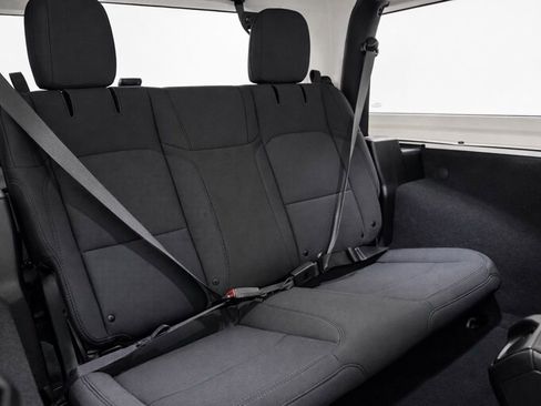 Used 2021 Jeep Wrangler Sport image 12