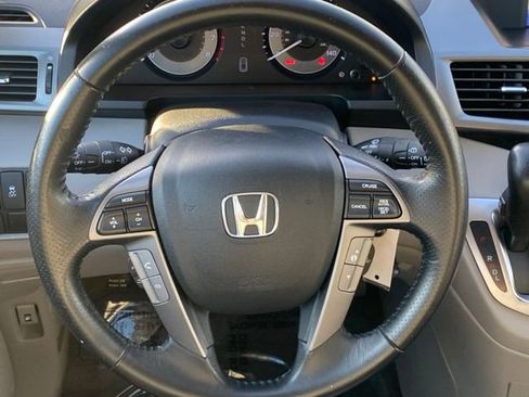 Used 2011 Honda Odyssey Touring image 18