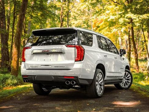 Used 2024 GMC Yukon Denali w/ Max Trailering Package AWD/4WD image 16