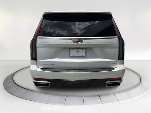 Certified 2023 Cadillac Escalade ESV Premium Luxury w/ Performance Package RWD image 4