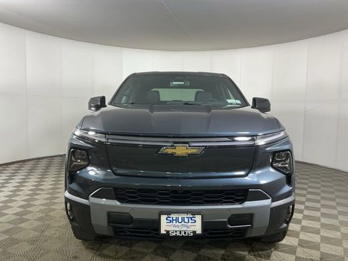 New 2026 Chevrolet Silverado EV LT AWD/4WD image 2