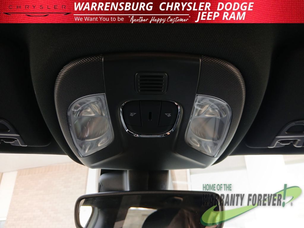New 2026 Jeep Compass Latitude AWD/4WD image 28