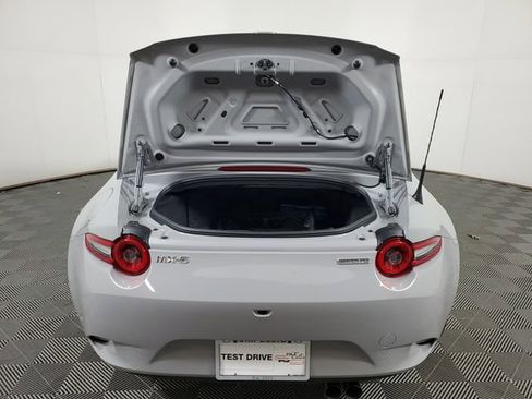 New 2026 MAZDA MX-5 Miata Grand Touring RWD image 9