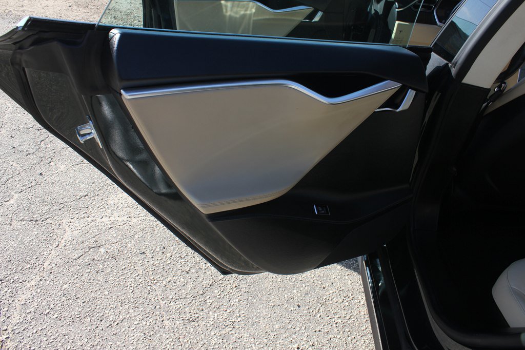 Used 2013 Tesla Model S RWD image 36