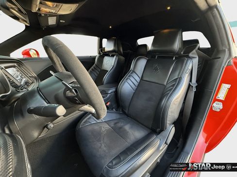 Used 2023 Dodge Challenger SRT Hellcat Redeye RWD image 10