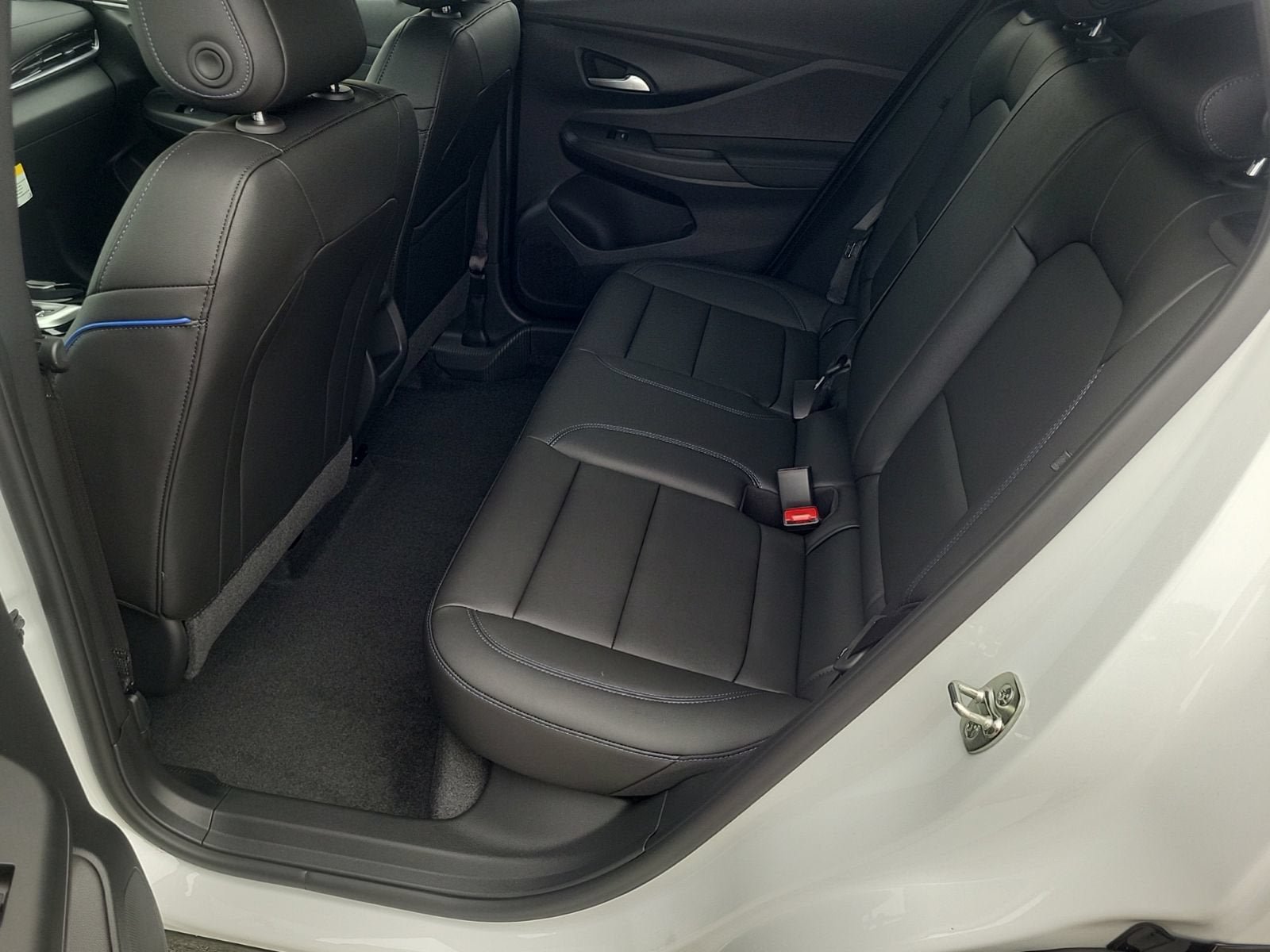 New 2026 Buick Envista Sport Touring w/ Convenience I Package FWD image 10