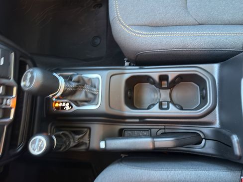 New 2026 Jeep Wrangler Unlimited Sport AWD/4WD image 20