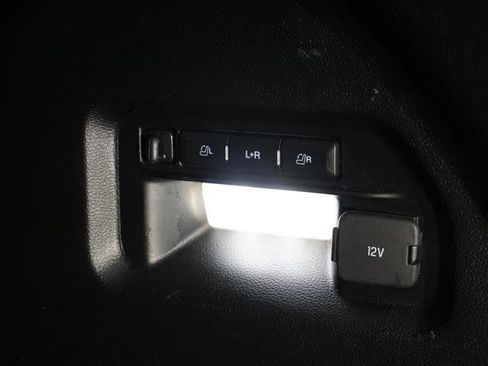 Used 2020 Ford Explorer ST w/ Premium Technology Package image 26