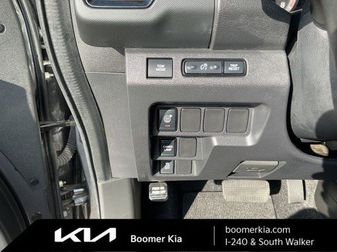 Used 2023 Nissan Frontier Pro-X w/ Technology Package image 15