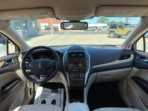 Used 2015 Lincoln MKC AWD w/ Equipment Group 101A Select image 8