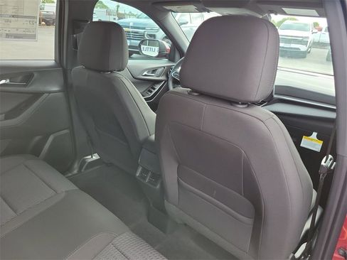 New 2026 Chevrolet Equinox LT image 21