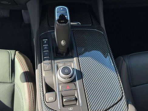 Certified 2024 Maserati Levante Modena Ultima image 39