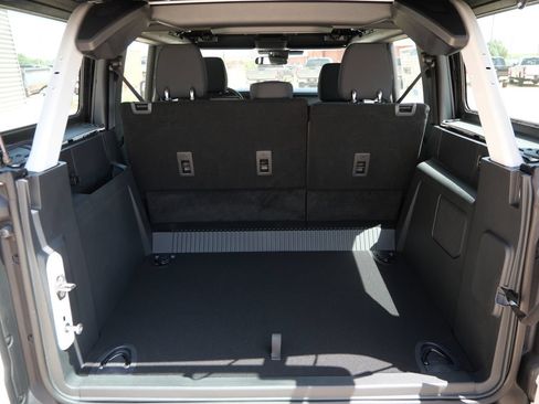 New 2026 Ford Bronco 4-Door AWD/4WD image 15