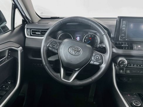 Used 2021 Toyota RAV4 XLE Premium AWD/4WD image 18