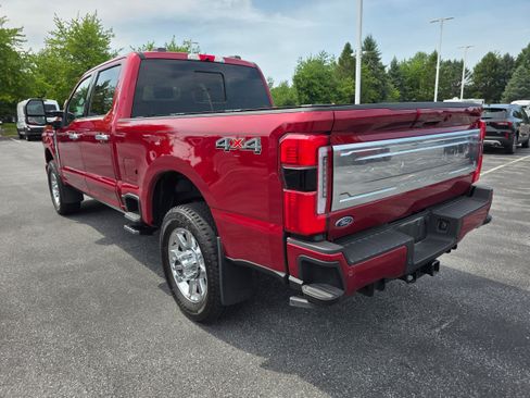 Used 2026 Ford F250 Platinum w/ Platinum Plus Package AWD/4WD image 3