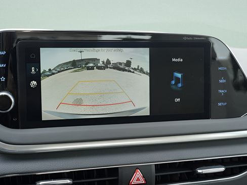 Certified 2023 Hyundai Sonata SEL w/ Convenience Package FWD image 35