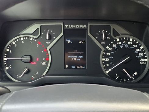 Used 2025 Toyota Tundra SR5 w/ SR5 Premium Package AWD/4WD image 14