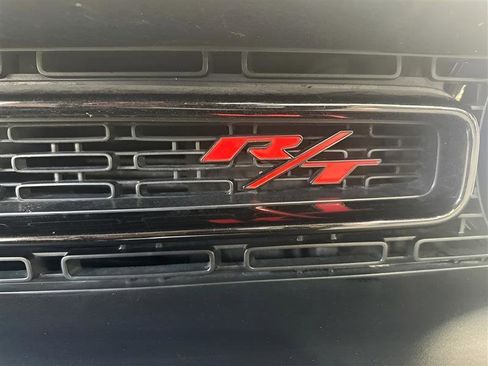 Used 2019 Dodge Challenger R/T Scat Pack w/ Shaker Package RWD image 22