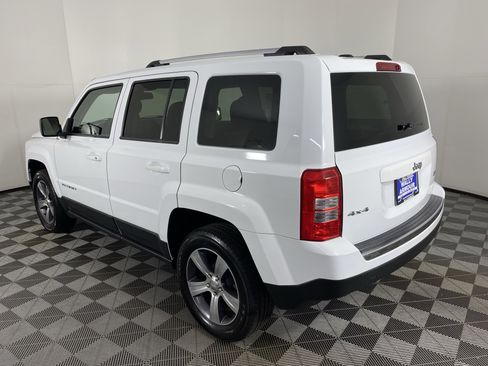 Used 2016 Jeep Patriot High Altitude image 9