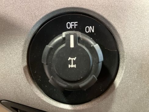 Used 2013 Ford F250 XLT w/ XLT Value Pkg image 19