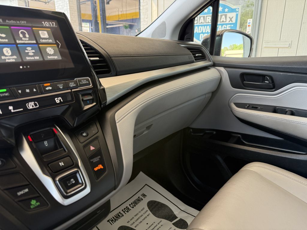 Used 2018 Honda Odyssey EX-L image 15