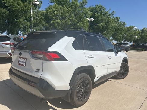 Used 2025 Toyota RAV4 XSE w/ Advanced Technology Package AWD/4WD image 4