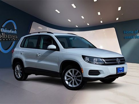 Used 2018 Volkswagen Tiguan Limited image 2
