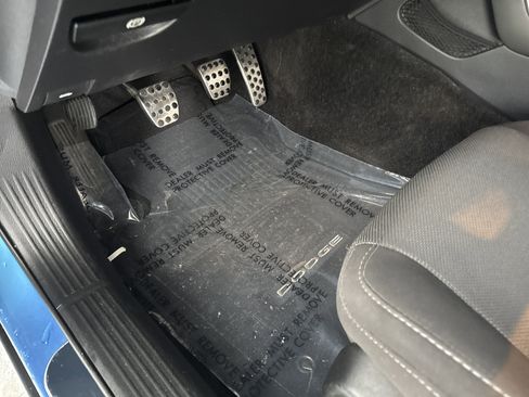 Used 2015 Dodge Challenger R/T Scat Pack RWD image 16