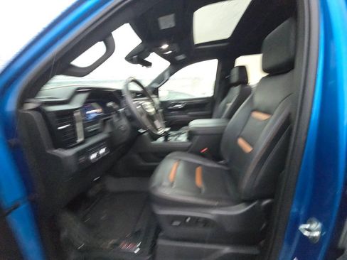 Certified 2023 GMC Sierra 1500 AT4 w/ Technology Package image 16