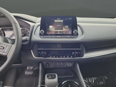 New 2026 Nissan Rogue SV w/ Cold Weather Package AWD/4WD image 8