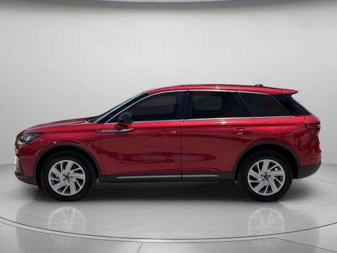 Used 2023 Lincoln Corsair FWD image 5