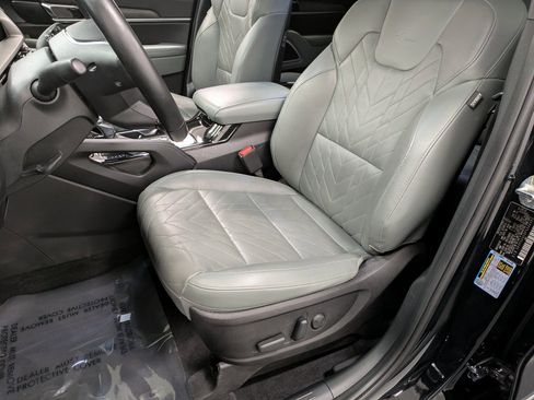 Used 2023 Kia Telluride EX X-Line image 9