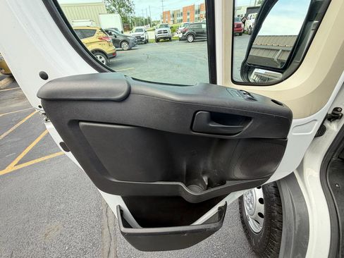 Used 2016 RAM ProMaster 2500 FWD image 16