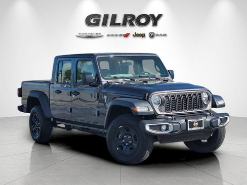 New 2026 Jeep Gladiator Sport AWD/4WD image 2