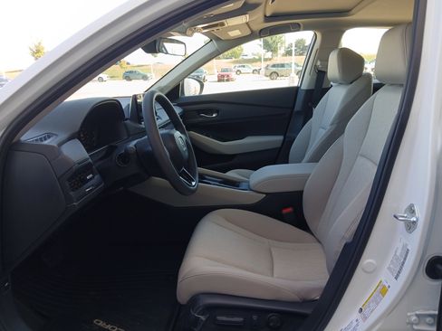 New 2025 Honda Accord SE image 7