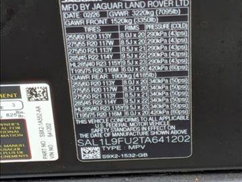 New 2026 Land Rover Range Rover Sport Dynamic SE AWD/4WD image 17