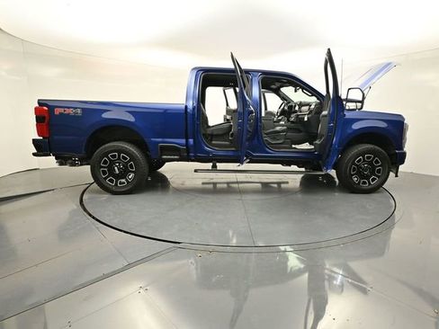New 2026 Ford F250 4x4 Crew Cab Super Duty image 41