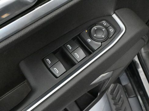 Used 2022 Chevrolet Silverado 1500 RST image 23