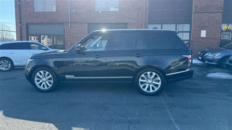 Used 2017 Land Rover Range Rover HSE AWD/4WD image 22