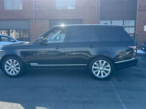 Used 2017 Land Rover Range Rover HSE image 22