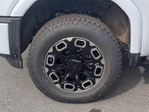 New 2026 GMC Sierra 2500 Denali Ultimate image 15