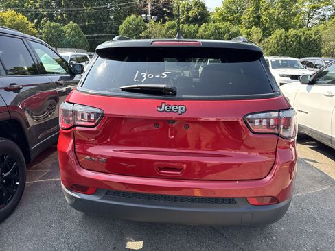 New 2025 Jeep Compass Limited w/ Sun & Sound Group image 6