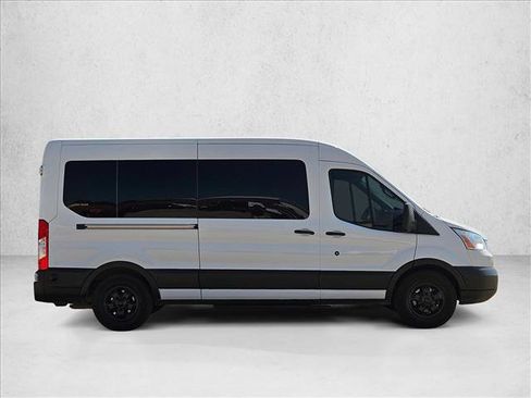 Used 2019 Ford Transit 350 XLT RWD image 4