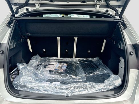 New 2026 BMW X1 xDrive28i w/ Convenience Package image 21