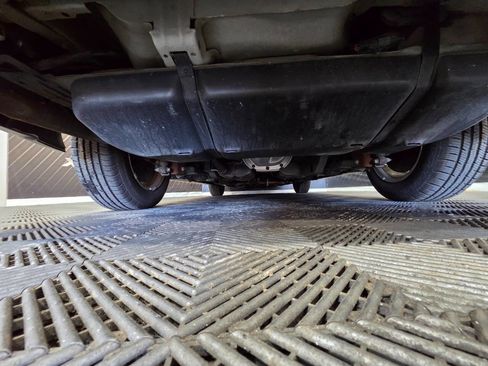 Used 2000 Ford Mustang Base 2dr Convertible image 29